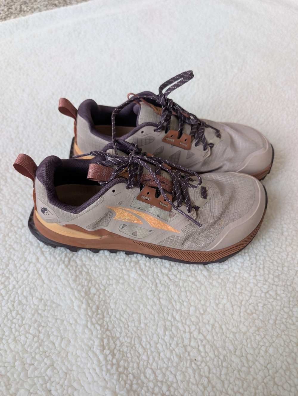 EUC Altra Lone Peak 8 trail running hiking shoes
